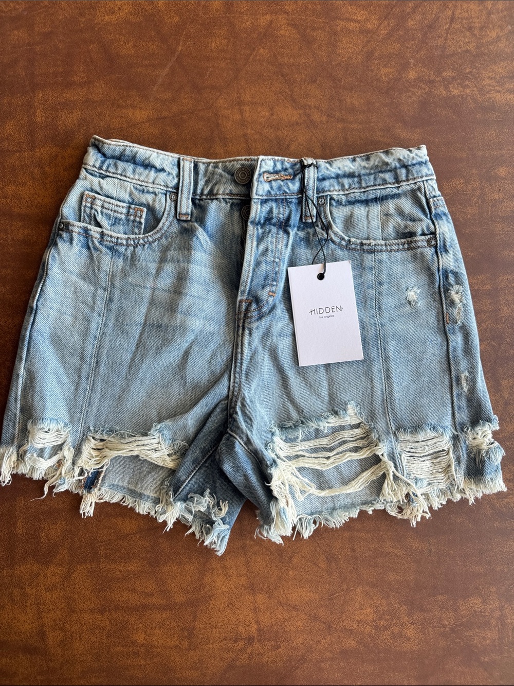 Brand New Hidden Sofia mom short Women